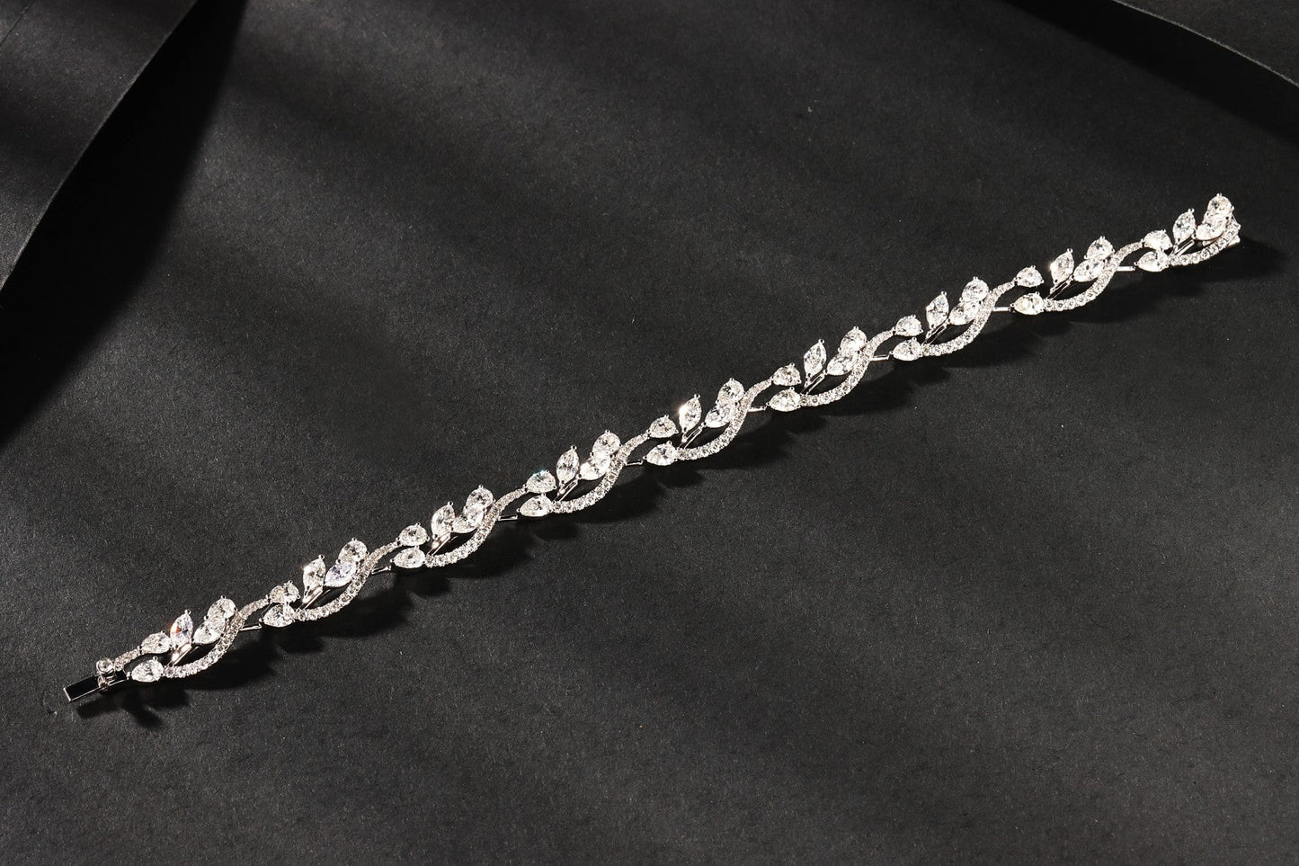 Marquise-Cut Teardrop Branch Bracelet - Exquisite Jewelry Piece - White Diamond Bracelet