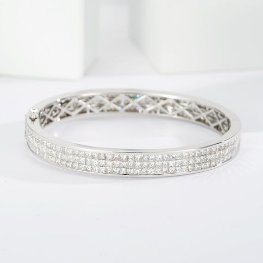 Princess-Cut Edgeless Bracelet - Premium Jewelry Collection - White Diamond Bracelet