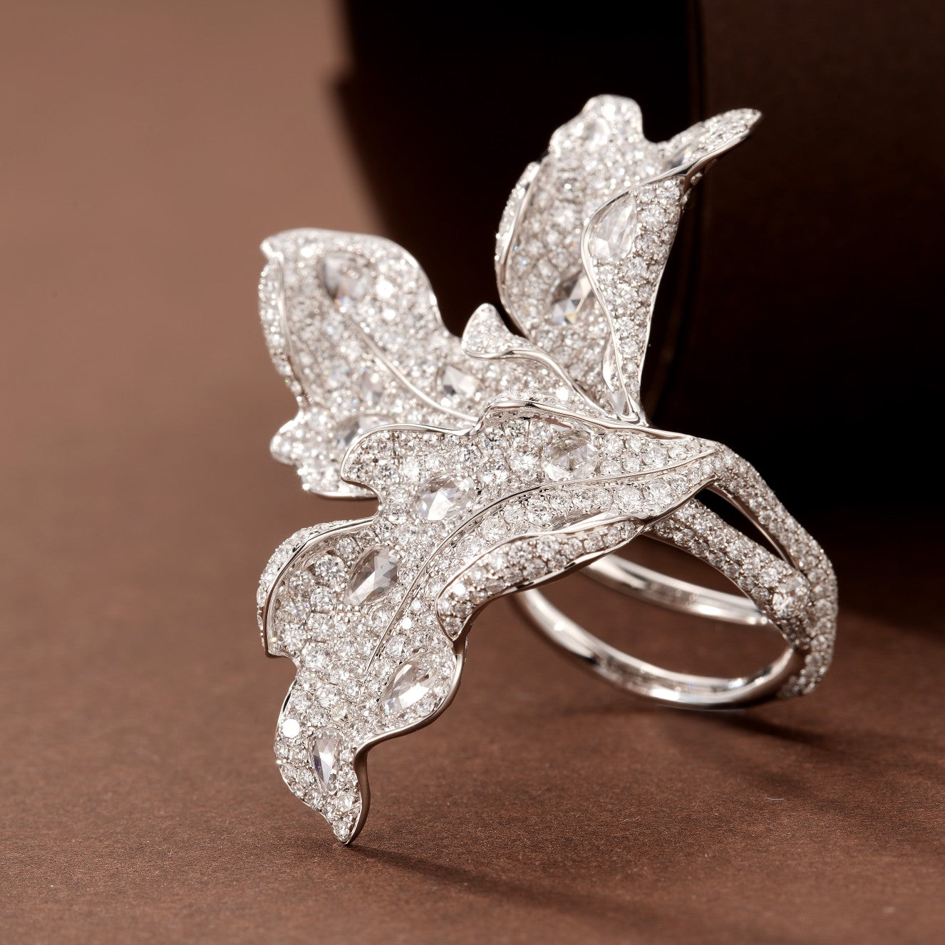 Rose Leaf Ring - Exquisite Jewelry Collection - White Diamond Ring