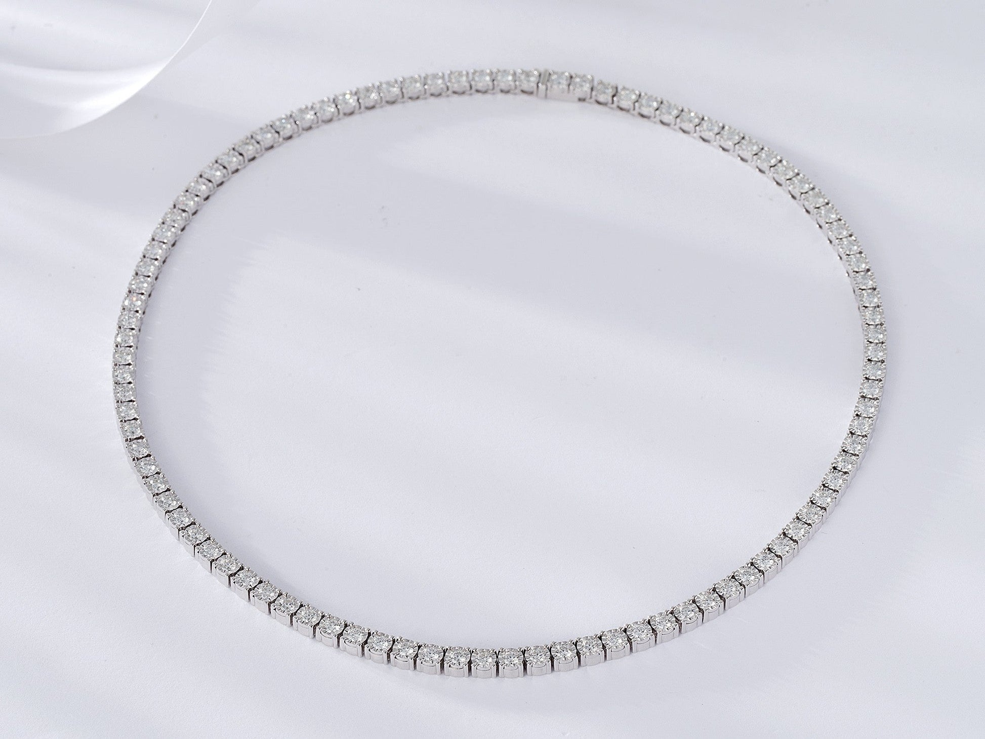 Round Diamond Four-Claw Pendant Chain Jewelry - White Diamond Necklace