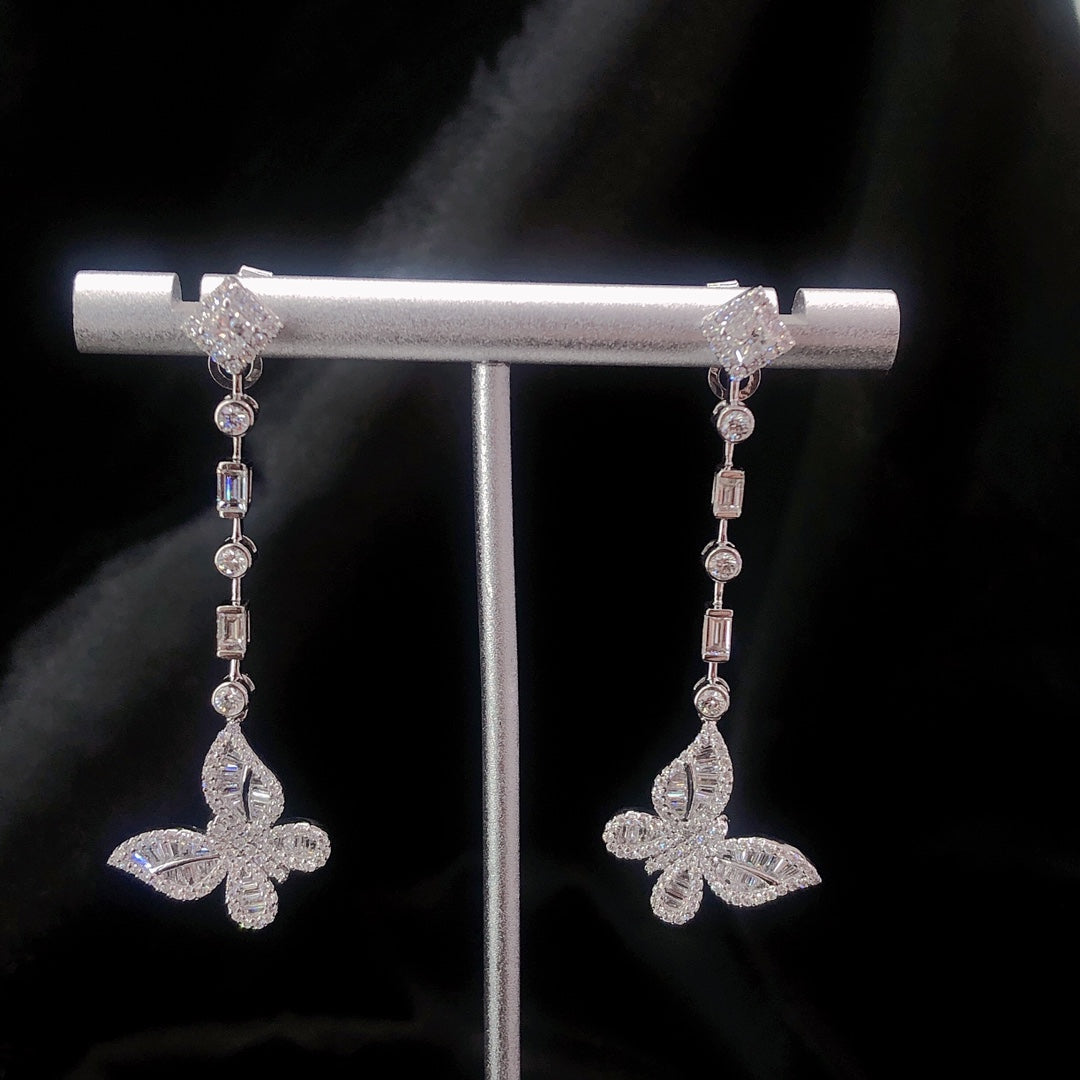 Single Butterfly Earrings - Enchanting Jewelry Piece - Jeweler.Jewelry