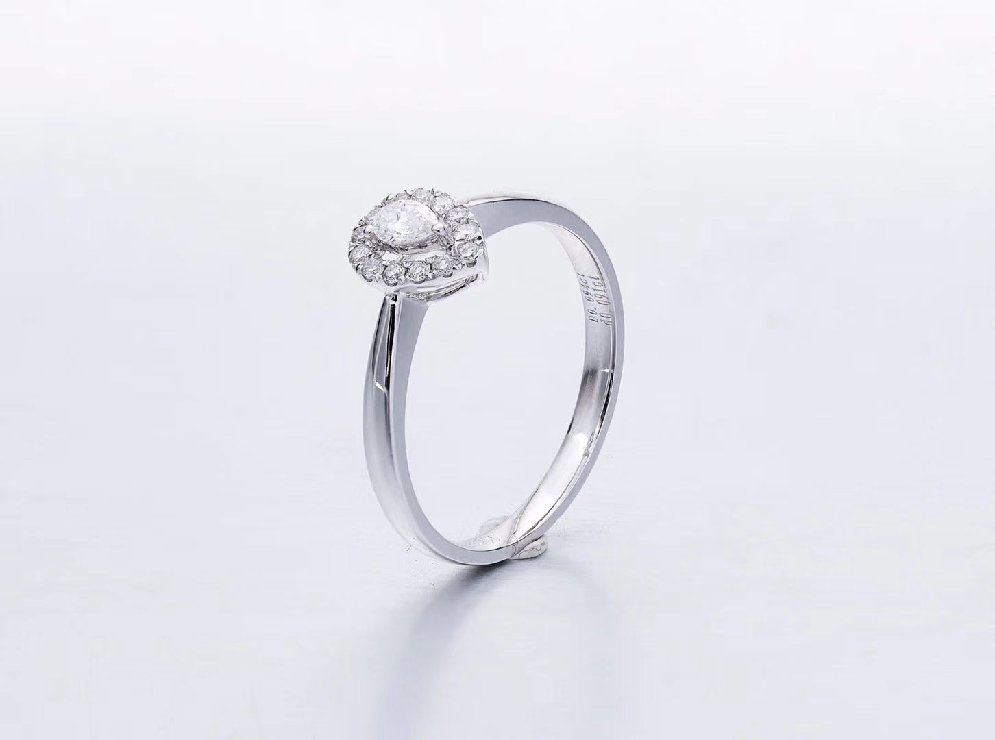 Single Marquise Cut Ring - Exquisite Jewelry Piece - White Diamond Ring