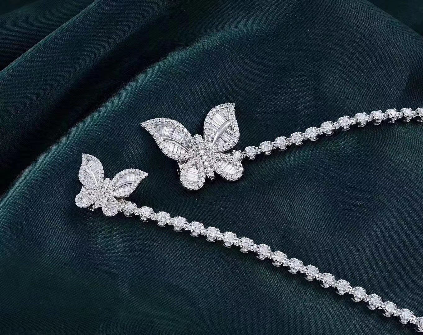 Small Butterfly Bracelet - Enchanting Jewelry Piece - White Diamond Bracelet