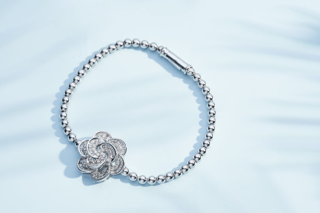 Small Double-Layer Flower Bracelet - Fine Jewelry Piece - White Diamond Bracelet