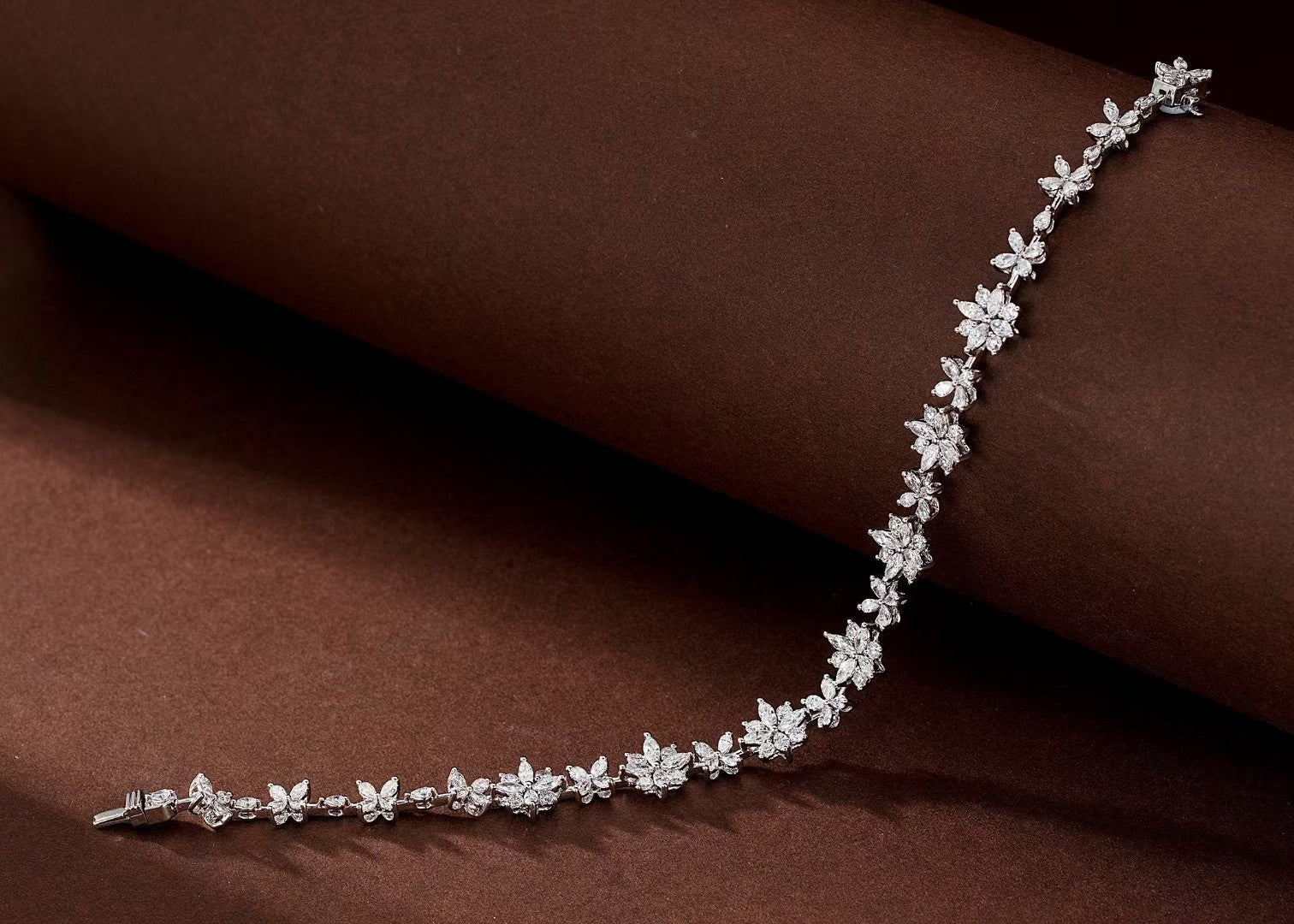 Snowflake Bracelet: Enchanting Diamond Jewelry - White Diamond Bracelet