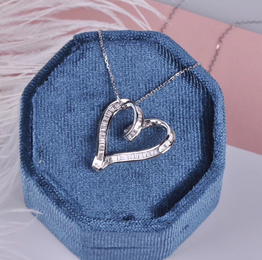 Sparkling 3D Heart Pendant Jewelry - A Unique and Enchanting Choice - White Diamond Pendant