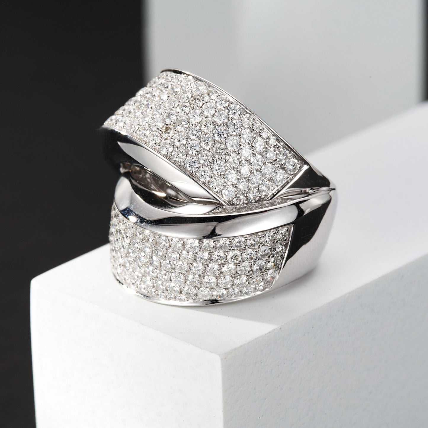 Sparkling Diamond Crossover Ring - Luxurious Jewelry Piece - White Diamond Ring