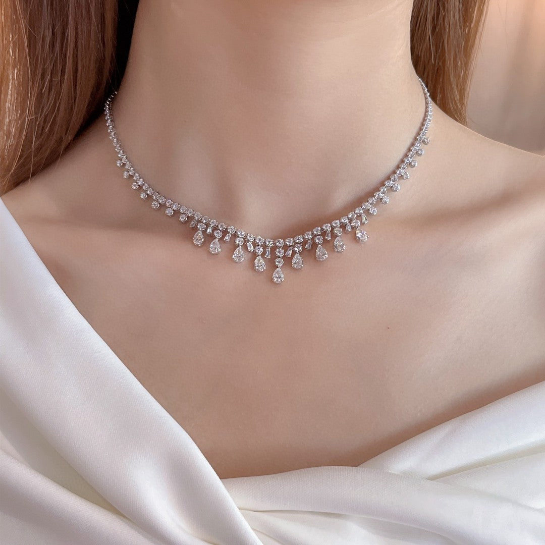 Sparkling Diamond Pendant Necklace - Premium Jewelry Collection - White Diamond Necklace