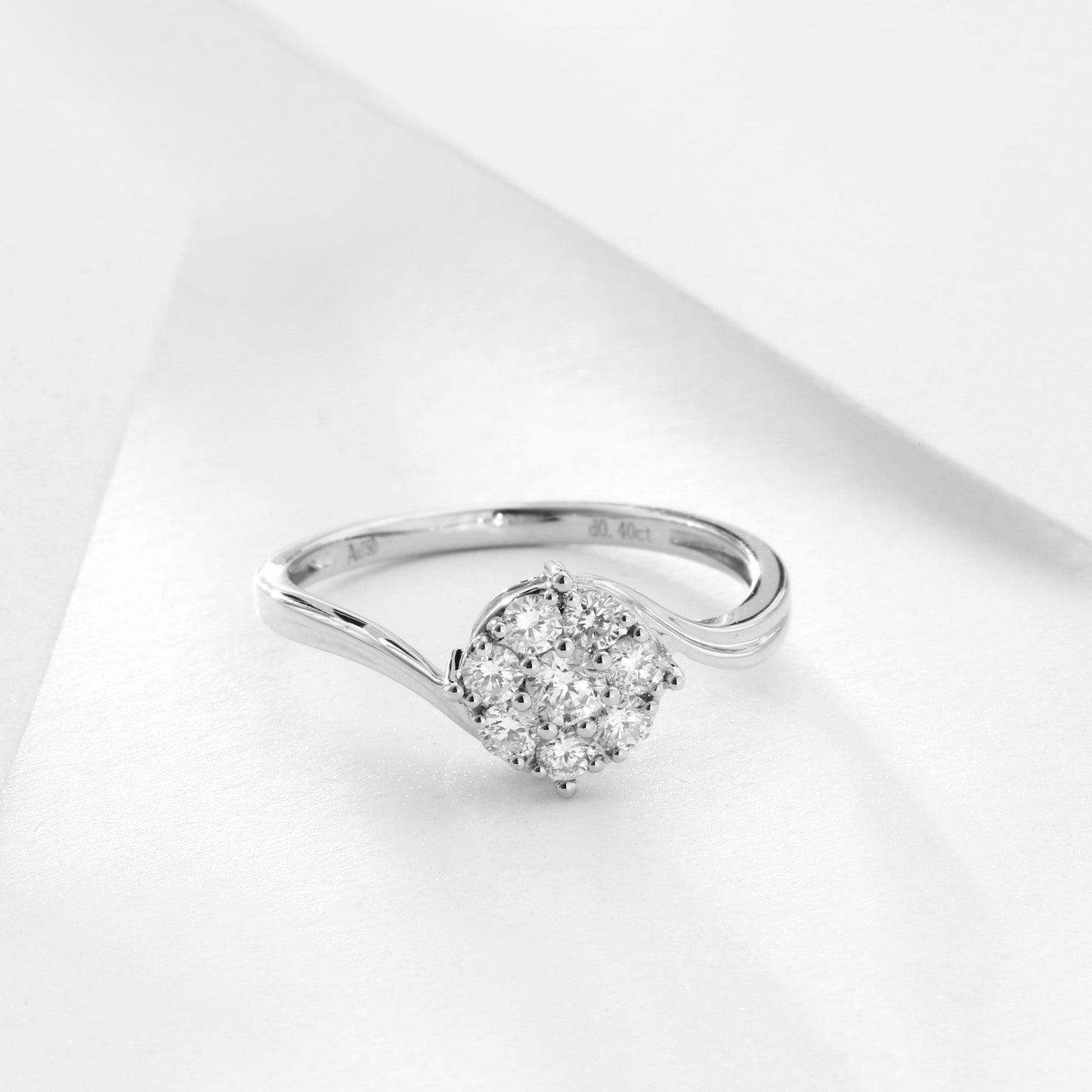 Sparkling S-Shaped Diamond Ring - Premium Jewelry Collection - White Diamond Ring