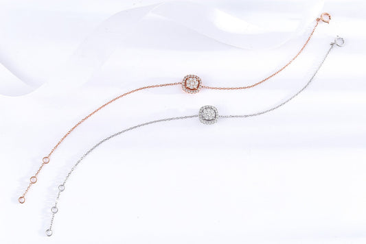 Sparkling Seven-Stone Circle Bracelet - Exquisite Jewelry - White Diamond Bracelet