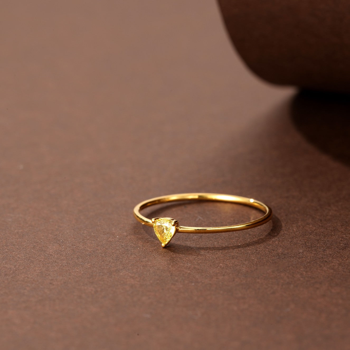 Sparkling Single Yellow Diamond Dewdrop Gold Ring - Premium Jewelry - Yellow Diamond Ring