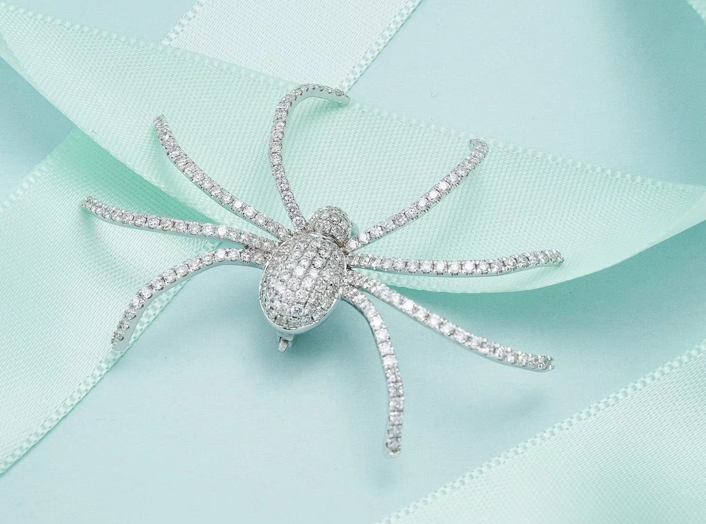 Sparkling Spider Brooch Jewelry Collection - Brooch