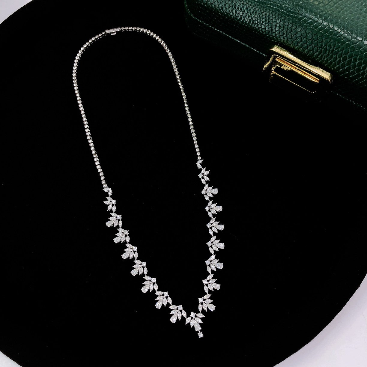 Sparkling Water Drop Emerald Pendant Set – Exquisite Jewelry Collection - White Diamond Necklace