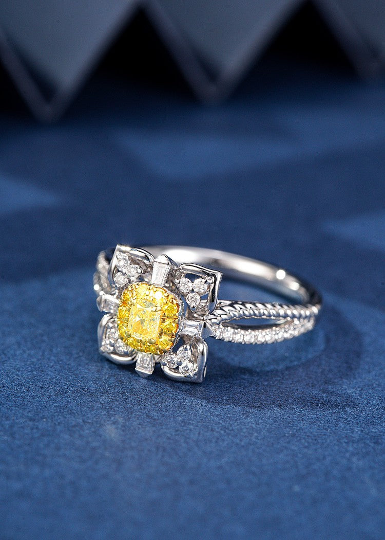 Square Shape Diamond Four-Leaf Ring - Exquisite Jewelry Piece - Yellow Diamond Ring