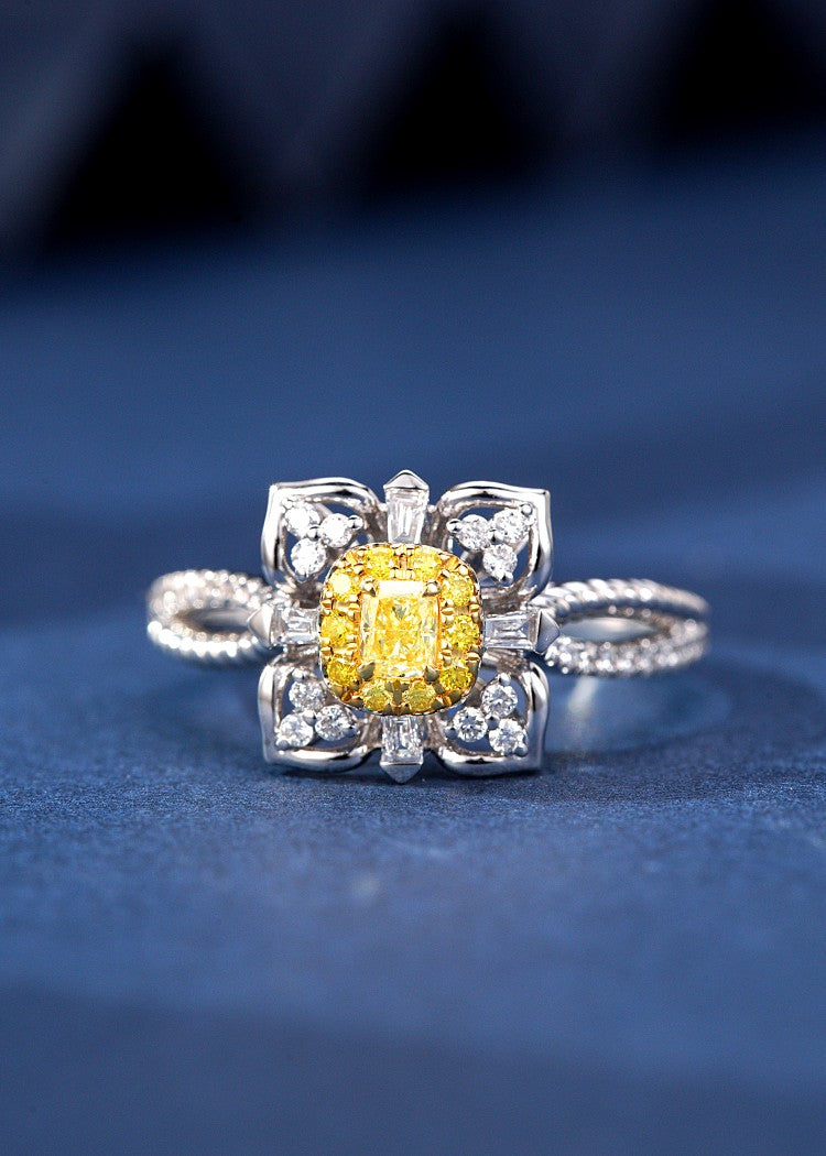 Square Shape Diamond Four-Leaf Ring - Exquisite Jewelry Piece - Yellow Diamond Ring