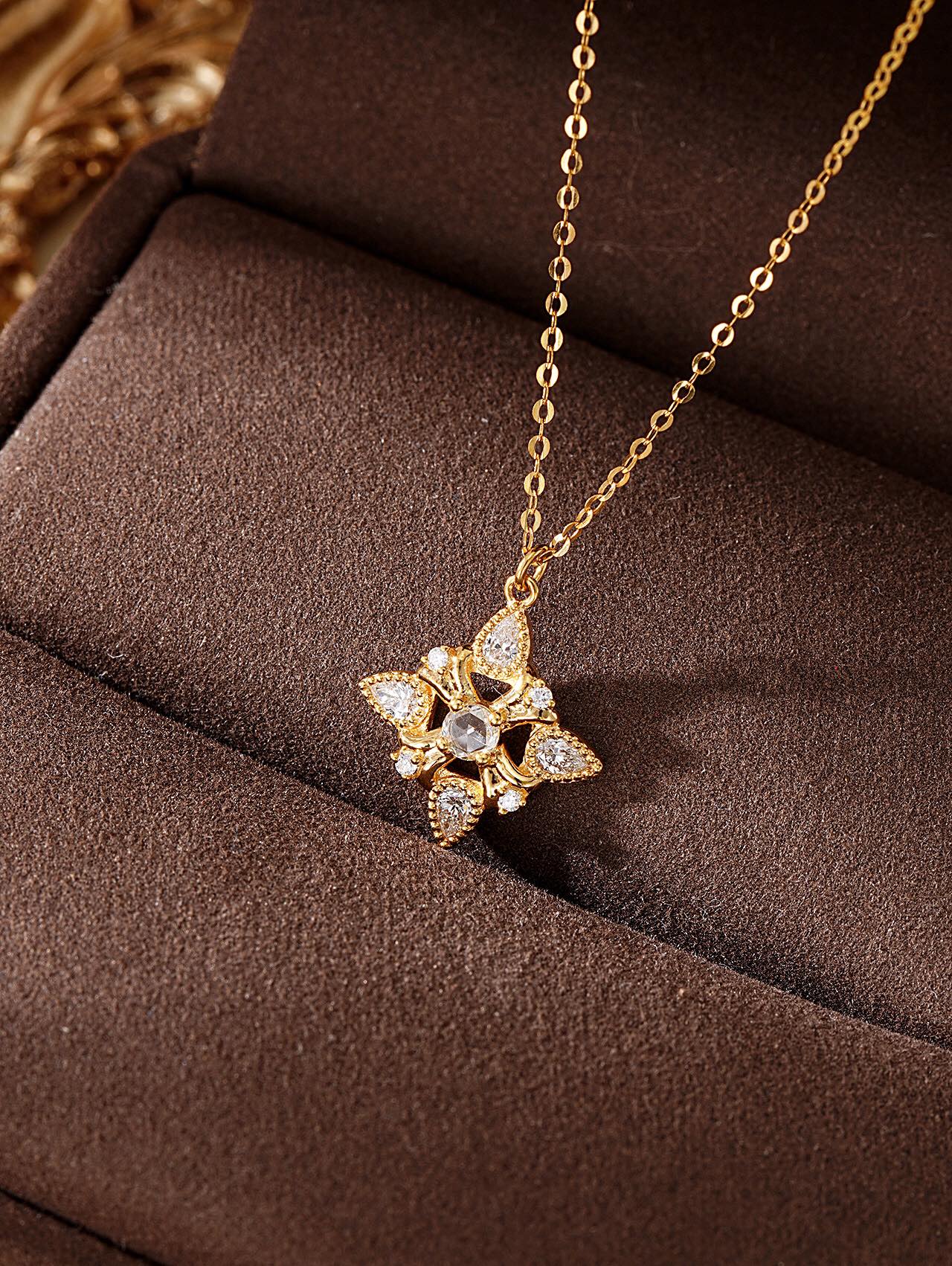 Starry Vintage Dewdrop Pendant Jewelry - White Diamond Pendant