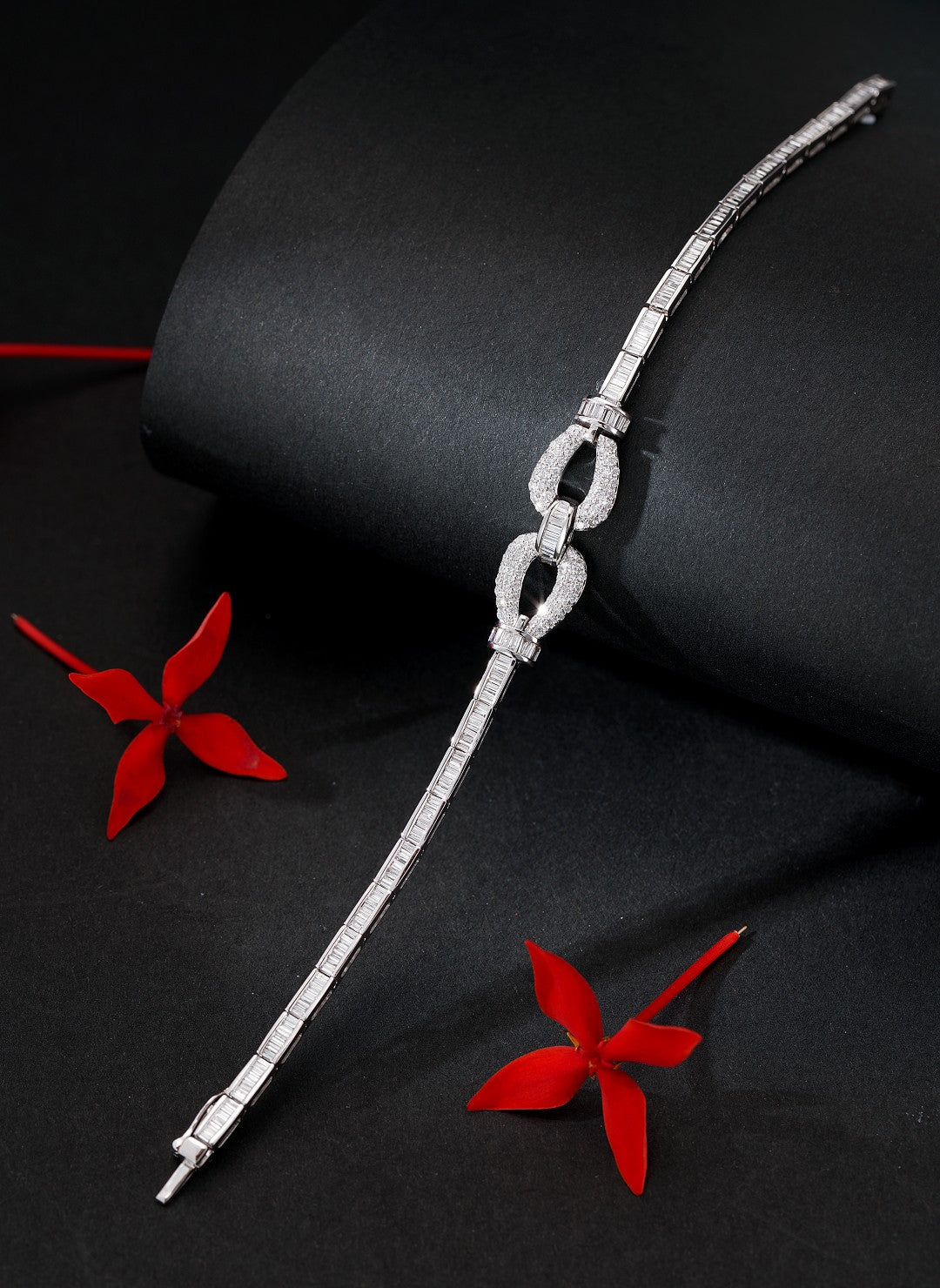 T-Circle Double-Clasp Bracelet | Premium Diamond Jewelry - White Diamond Bracelet