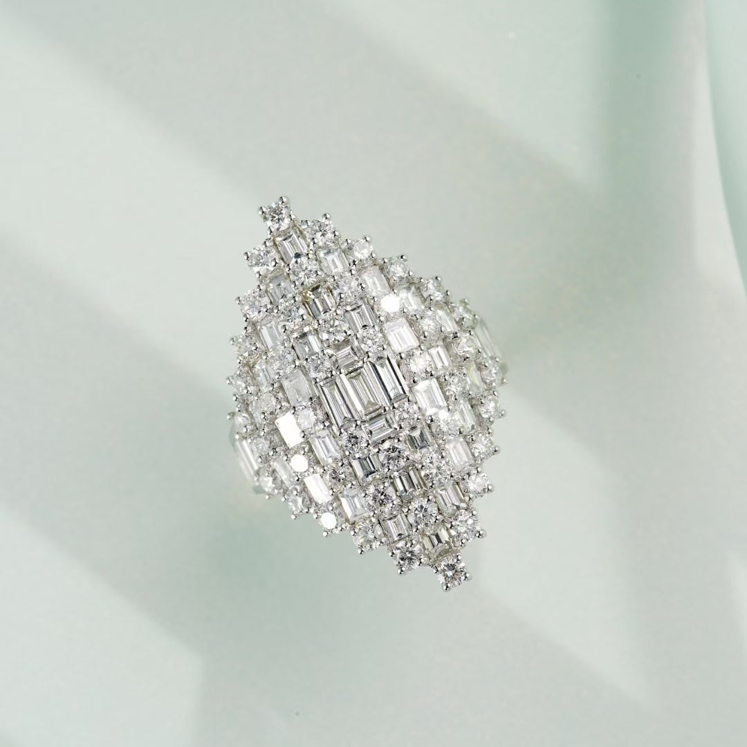 T-Square Diamond Ring - A Luxurious Jewelry Piece - White Diamond Ring