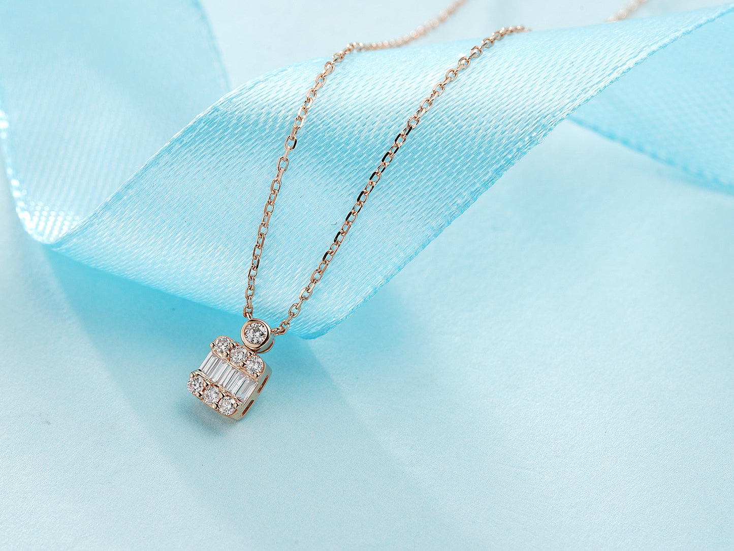 Tiny Ice Crystal Pendant: A Sparkling Jewelry Gem - White Diamond Pendant