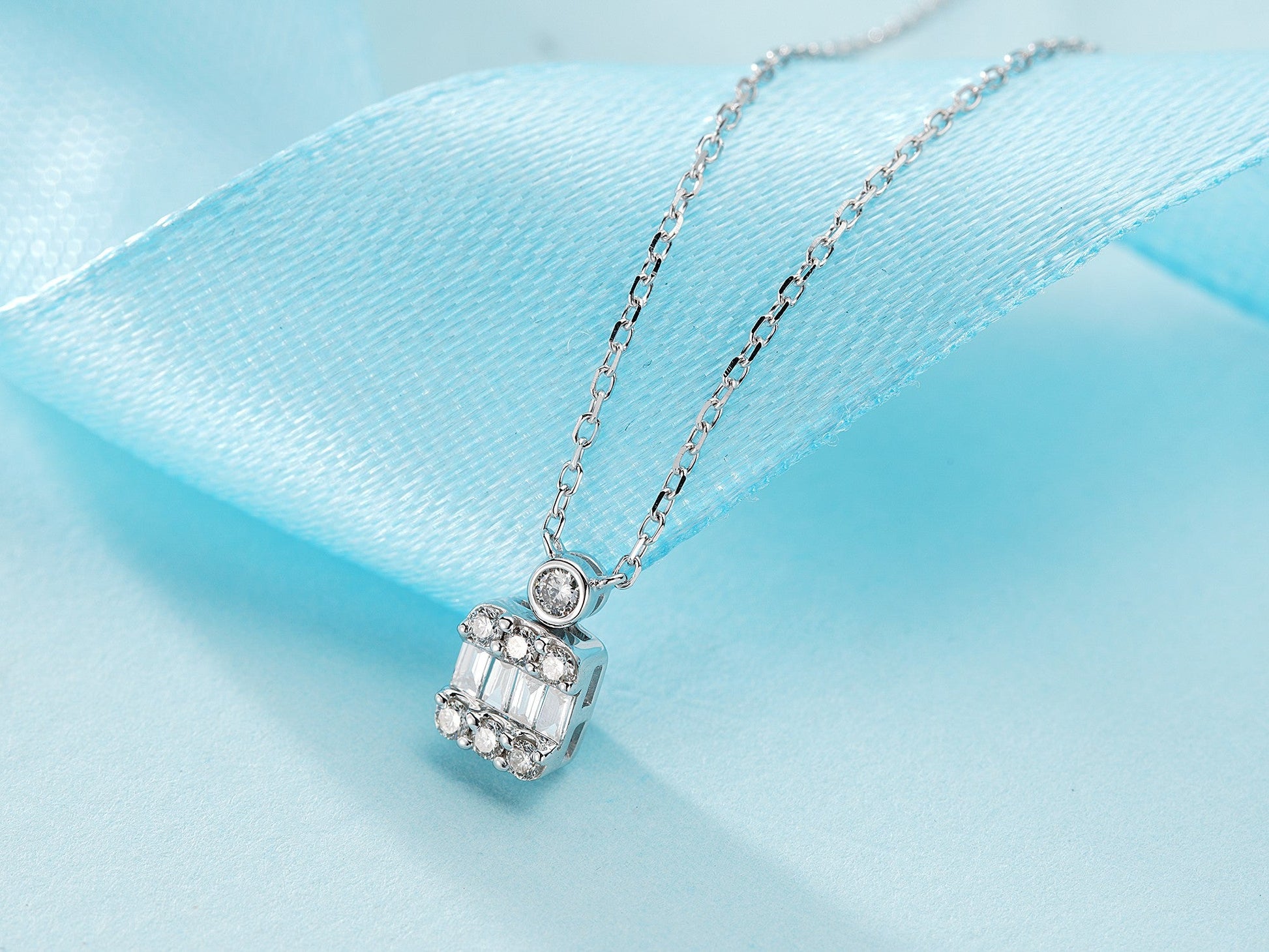 Tiny Ice Crystal Pendant: A Sparkling Jewelry Gem - White Diamond Pendant