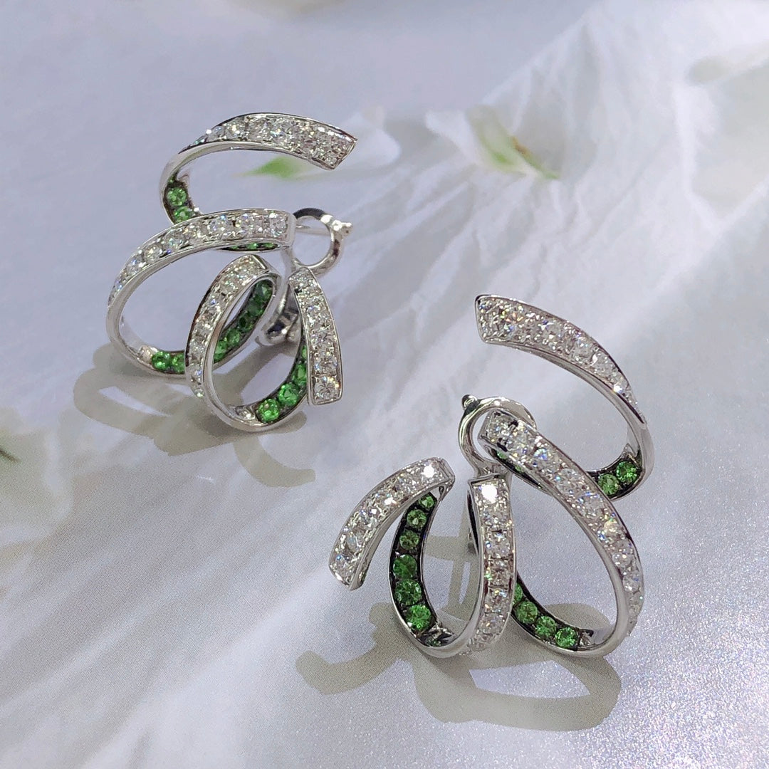 Tsavorite Ribbon Earrings – Exquisite Jewelry Piece - Jeweler.Jewelry