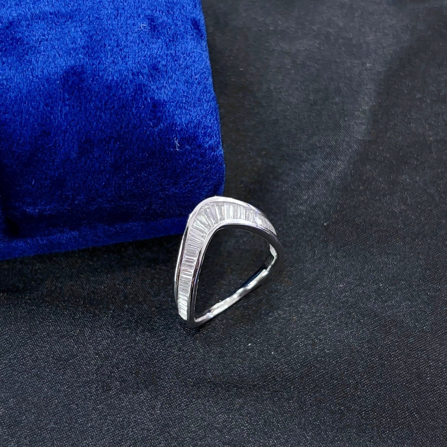 V-Shaped T-Square Ring with Diamond - Premium Jewelry - White Diamond Ring