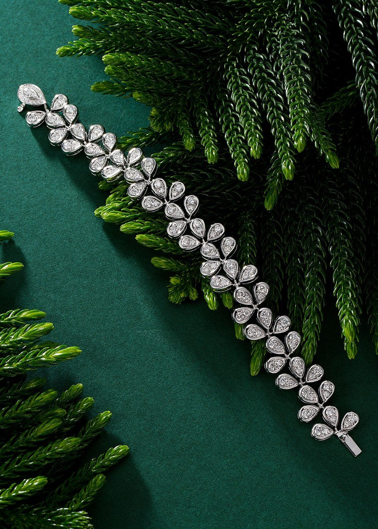 Water Drop Bracelet - Premium Jewelry Collection - White Diamond Bracelet