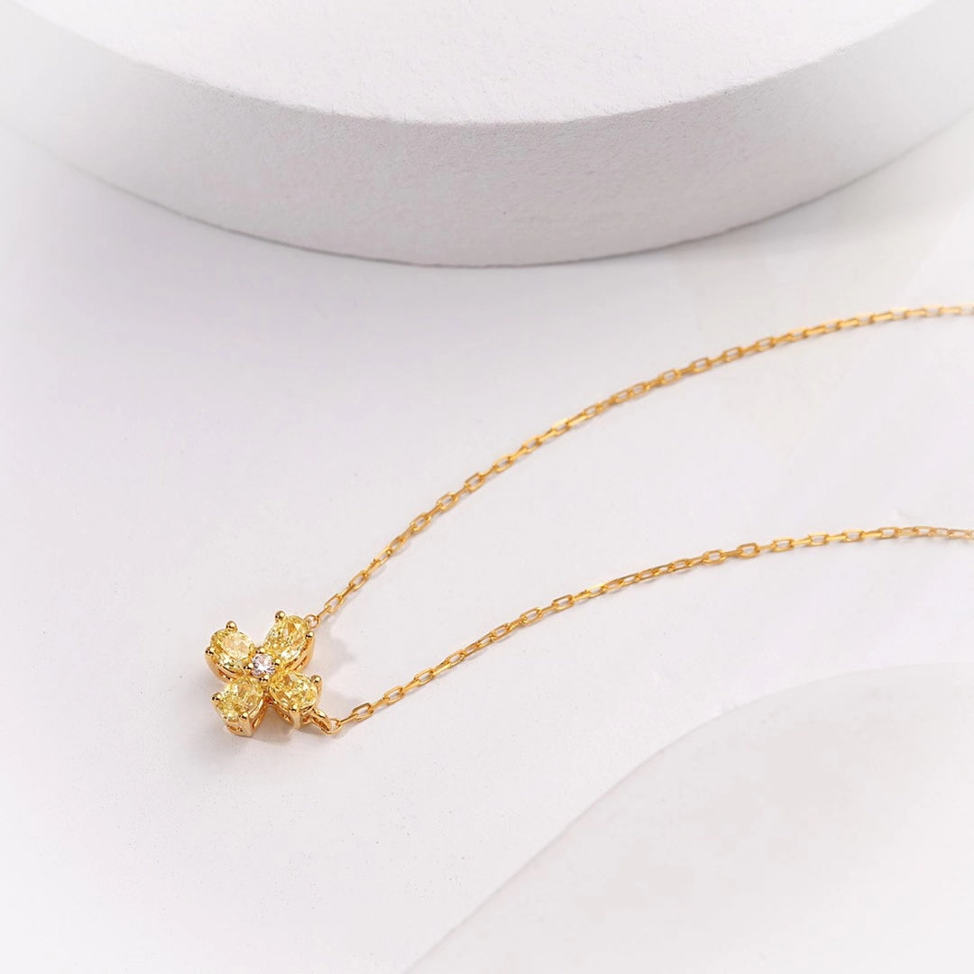 Yellow Diamond Oval Four-Leaf Pendant Jewelry - Yellow Diamond Pendant